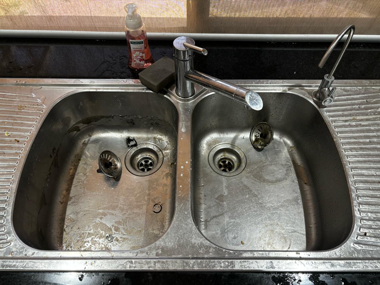 before-kitchen-cleaning-perth Before kitchen cleaning Perth